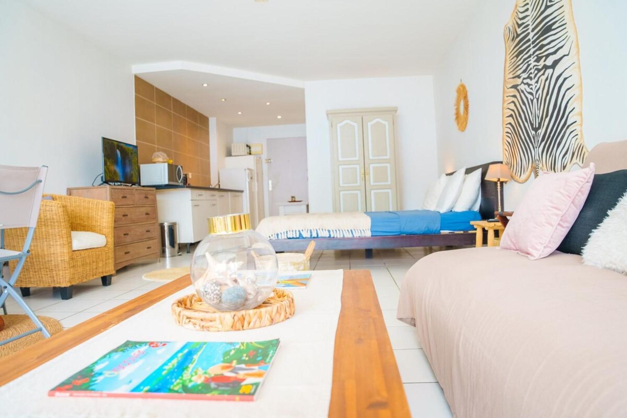 Jolie Studio Mont Vernon Residence Cul de Sac ภายนอก รูปภาพ